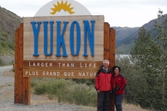 2010 - En la entrada del Yukon